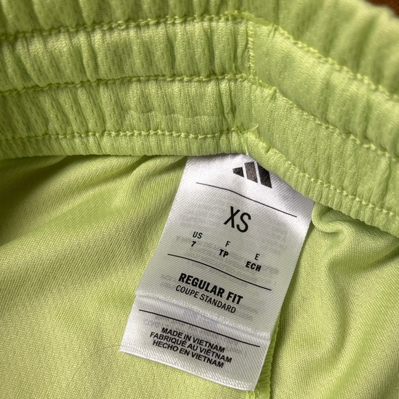 Boys - Adidas & Nike Kids Shorts Bundle (size 7) - Picture 4 of 6